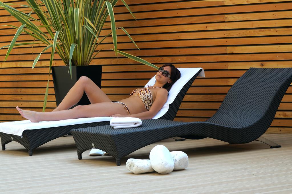 ALIA appartements&wellness Algund Exterior foto