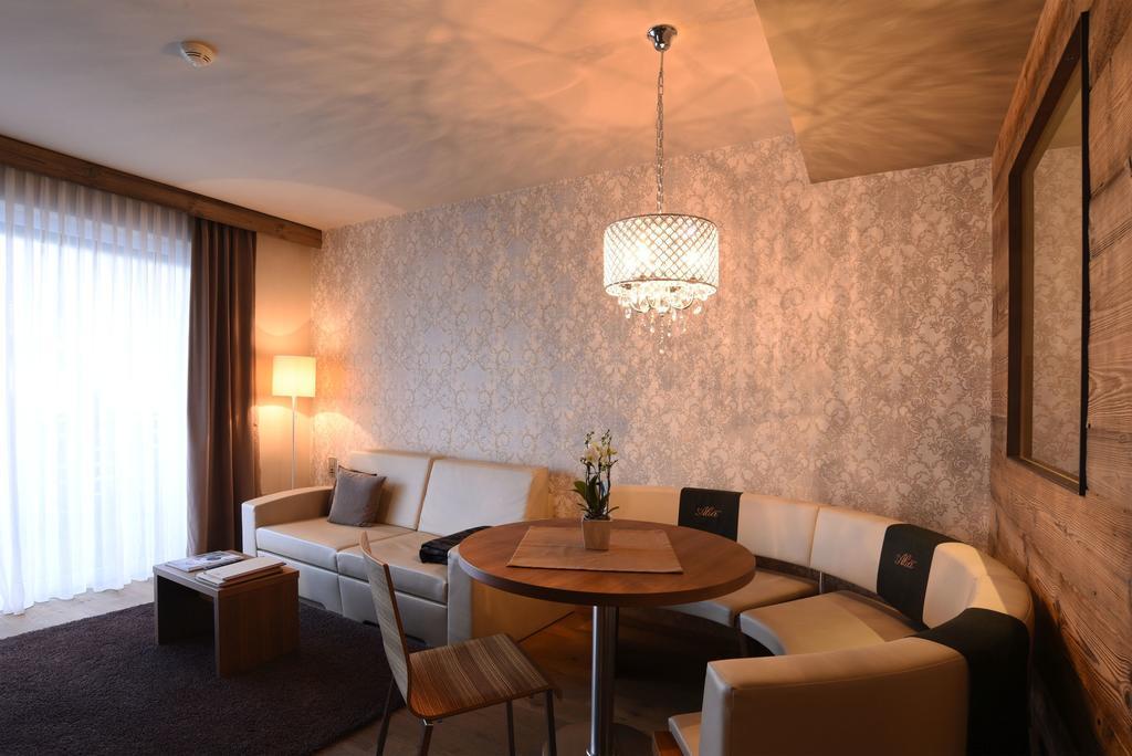 ALIA appartements&wellness Algund Exterior foto