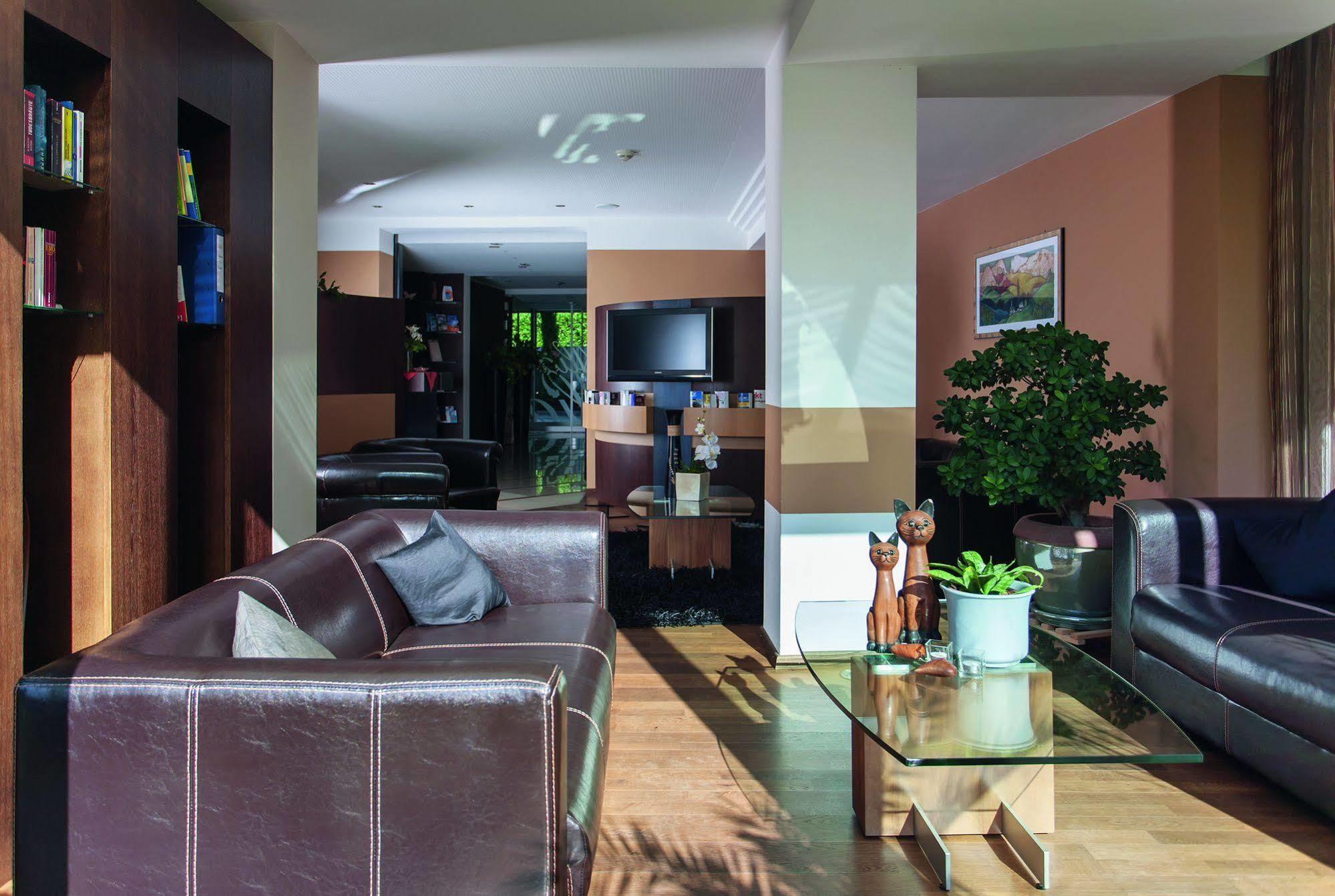 ALIA appartements&wellness Algund Exterior foto