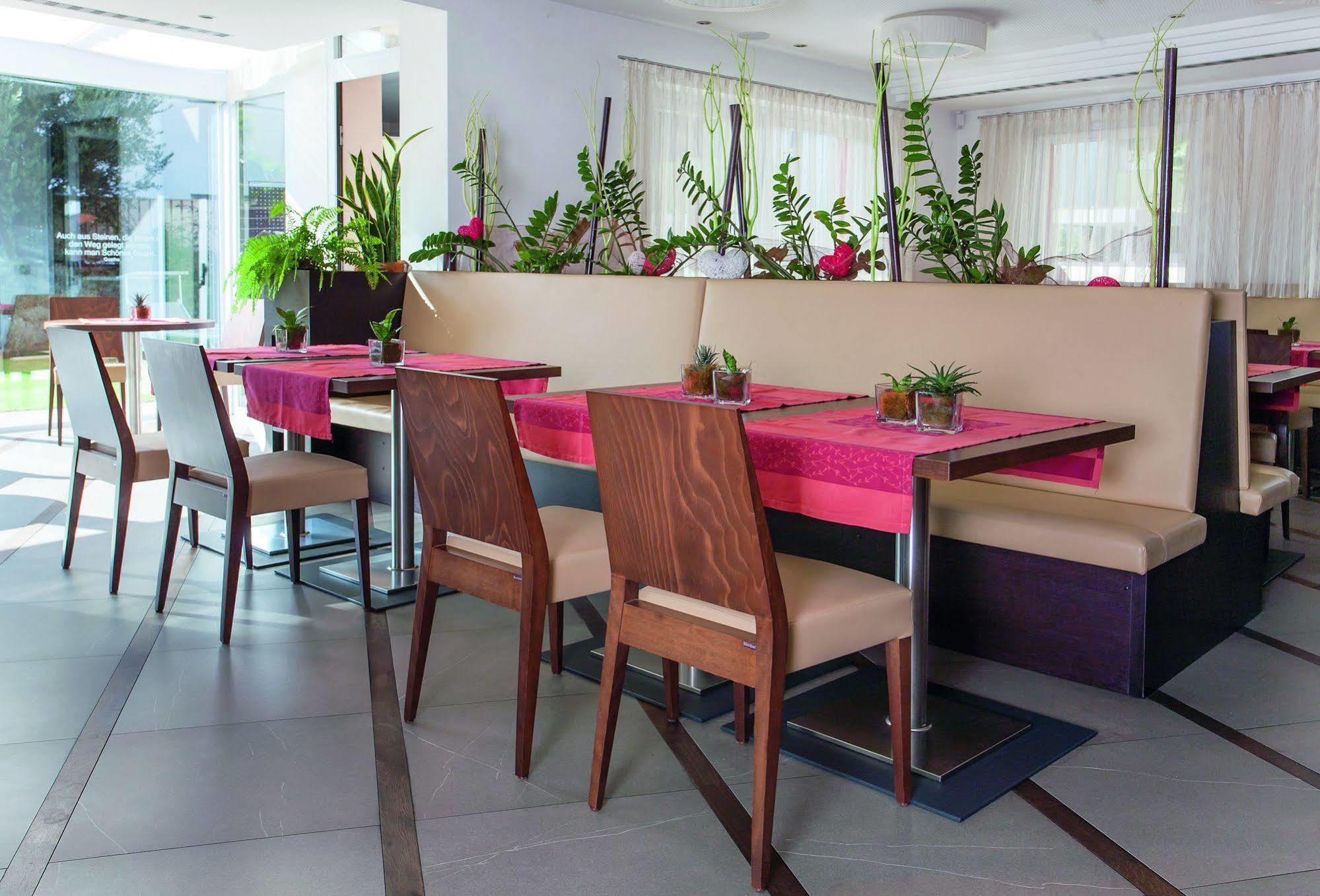 ALIA appartements&wellness Algund Exterior foto