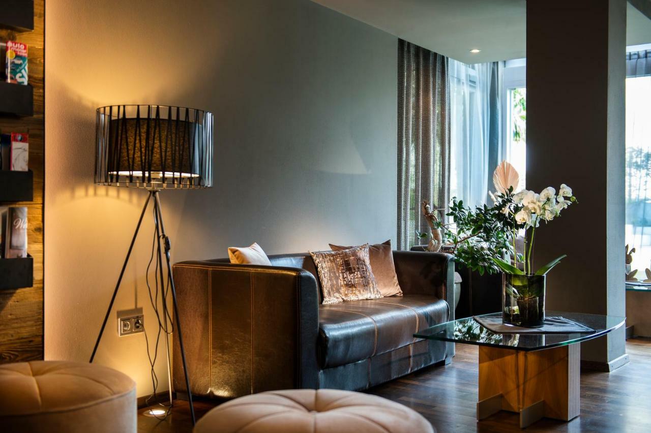 ALIA appartements&wellness Algund Exterior foto